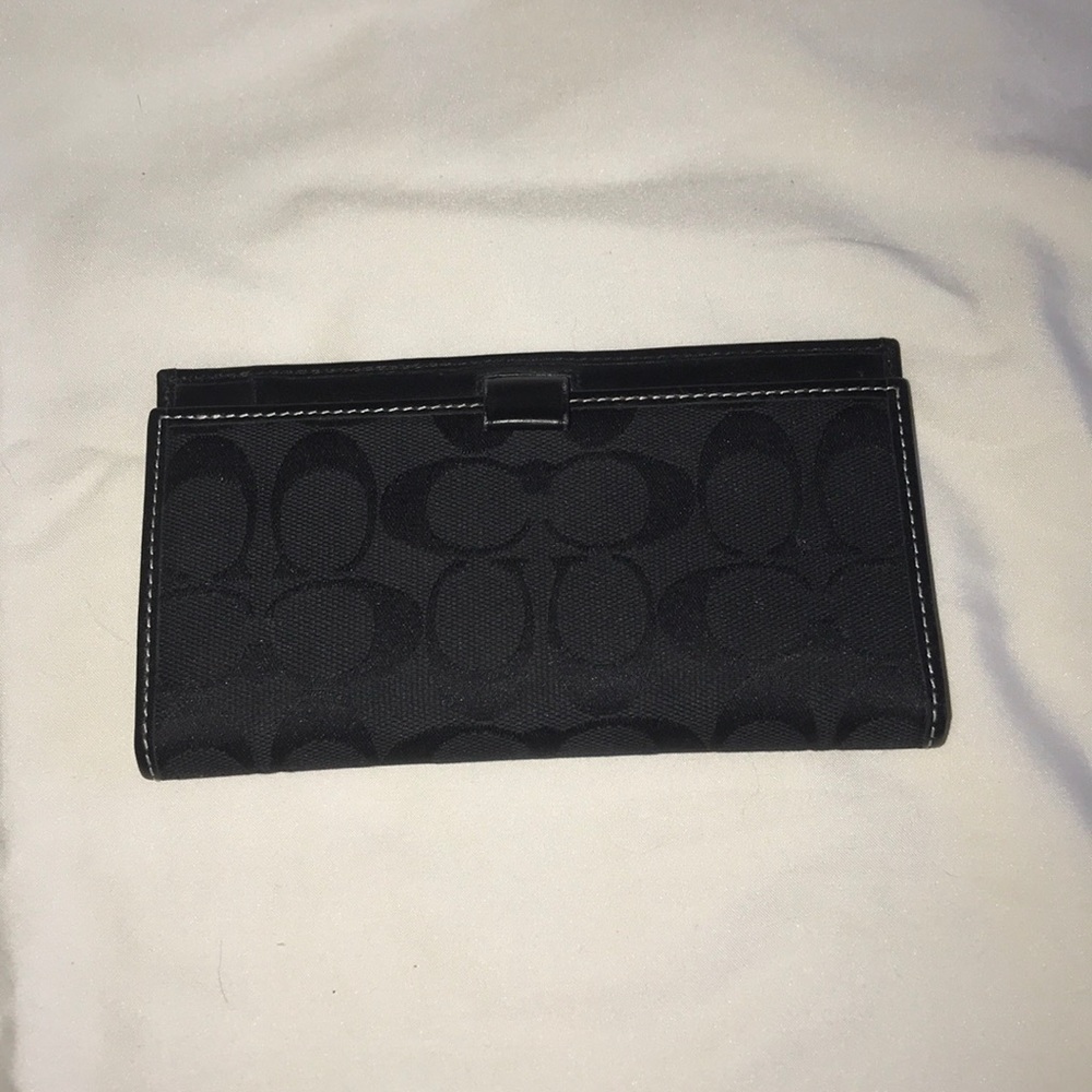 coach black wallet